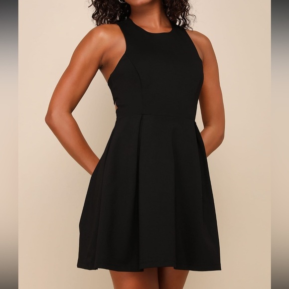Lulus Dresses & Skirts - Lulu's Chic Black Sleeveless Mini Dress M